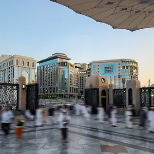 **** Hotel Rotana Al Manakha Madinah Saudi Arabia