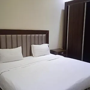 تحقق من التوفر