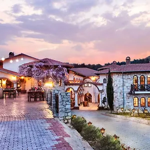 **** Konukevi Vinifera Vineyards Türkiye