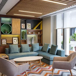 تحقق من التوفر